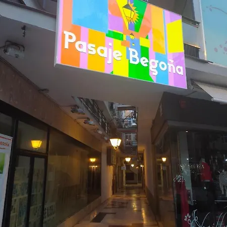 Coconut Begona Studio City Center Torremolinos Esterno foto
